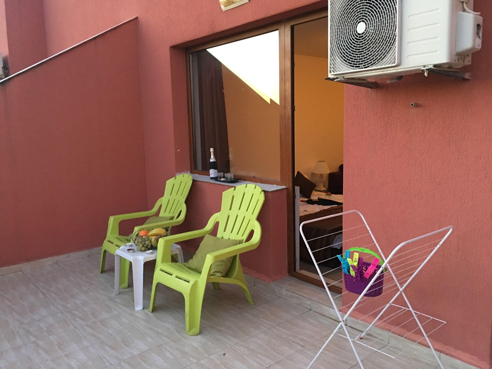 Beach Aparthotel Salt Lake Pomorie Exterior foto